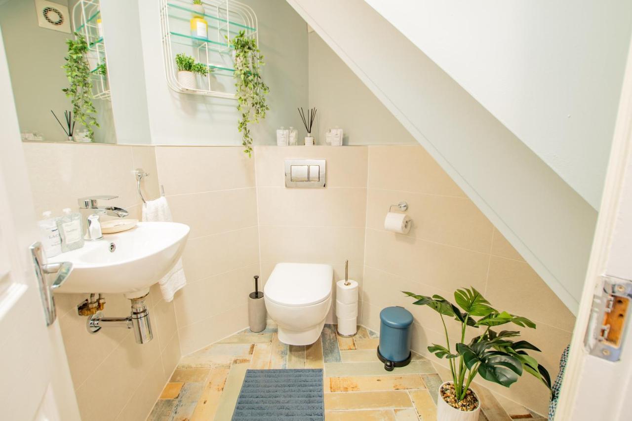 Cosy Retreat In The City Centre Galway Exterior photo